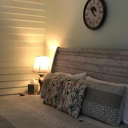 Seaglass Inn Bed And Breakfast Melbourne Beach Room photo